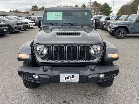 New 2026 Jeep Gladiator Sport image 2