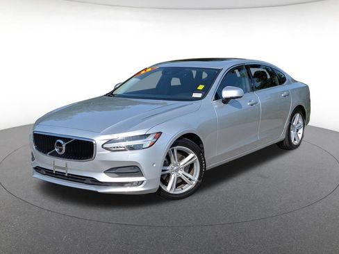 Used 2018 Volvo S90 T5 Momentum w/ Convenience Package AWD/4WD image 1