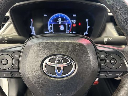 Used 2026 Toyota Corolla Cross L FWD image 24