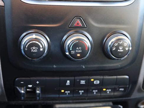 Used 2017 RAM 5500 Tradesman w/ Power & Remote Entry Group image 19