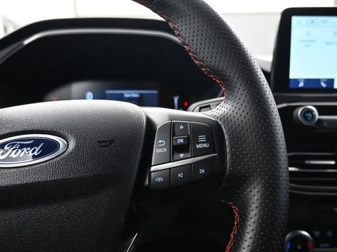 Used 2025 Ford Escape ST-Line image 16