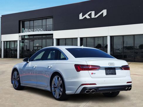 Used 2022 Audi S6 Prestige w/ Prestige Package image 5