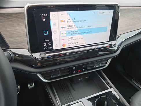 Used 2025 Volkswagen Atlas SEL Premium R-Line image 43