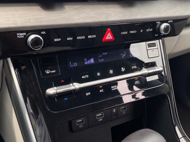 Used 2023 Kia Carnival SX FWD image 18