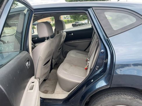 Used 2013 Nissan Rogue S AWD/4WD image 9