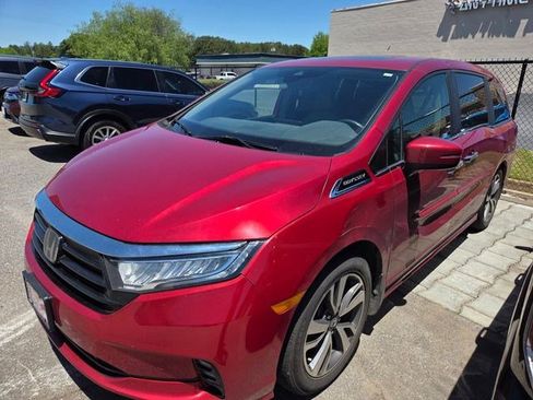 Used 2022 Honda Odyssey Touring image 3
