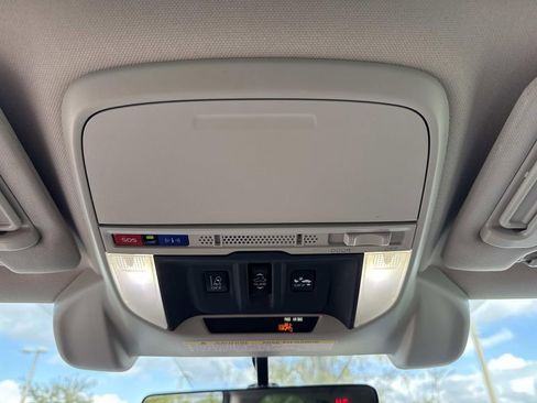 Used 2020 Subaru Forester Limited w/ Popular Package #3 image 46