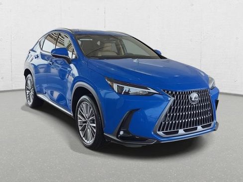 Certified 2025 Lexus NX 350h AWD w/ Cold Area Package image 3