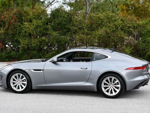 Used 2015 Jaguar F-TYPE Coupe image 4