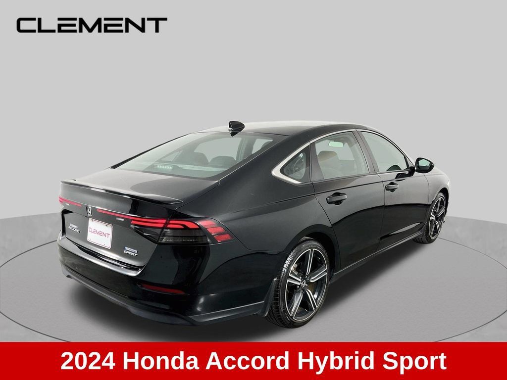 Used 2024 Honda Accord Sport image 5