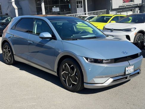 Used 2024 Hyundai Ioniq 5 Limited RWD image 3