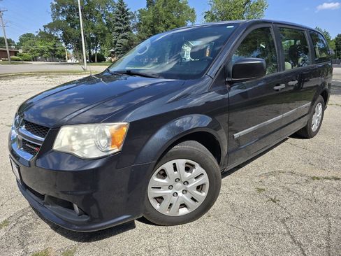 Used 2014 Dodge Grand Caravan American Value Package FWD image 1