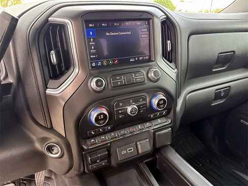 Used 2019 GMC Sierra 1500 AT4 w/ AT4 Premium Package image 21