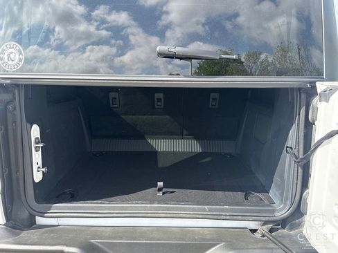 Used 2024 Ford Bronco Wildtrak image 24