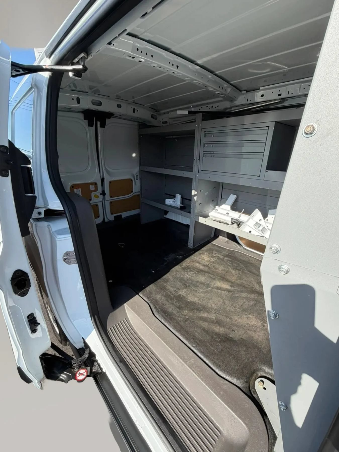Used 2022 Ford Transit Connect XL FWD image 14