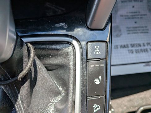 Used 2021 Kia Seltos SX w/ SX Sunroof Package AWD/4WD image 61