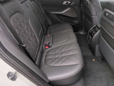 Used 2026 BMW X5 xDrive50e w/ M Sport Package AWD/4WD image 22
