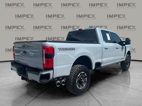Used 2024 Ford F350 Lariat w/ Lariat Ultimate Package AWD/4WD image 5