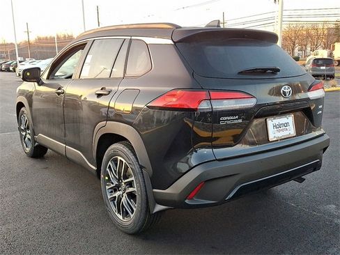 New 2026 Toyota Corolla Cross XLE image 4