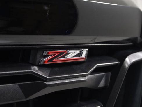 Used 2023 Chevrolet Colorado Z71 image 17