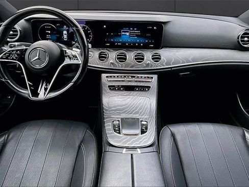 Used 2021 Mercedes-Benz E 350 4MATIC Sedan image 11
