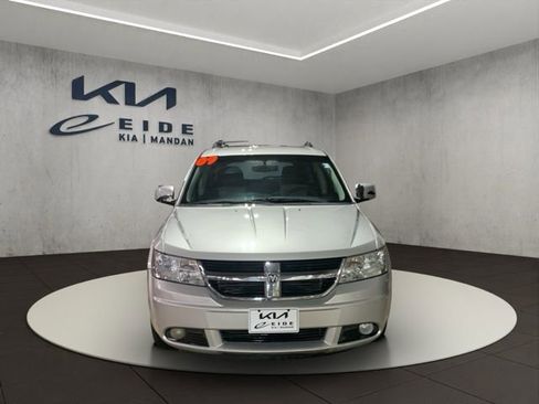 Used 2009 Dodge Journey SXT w/ Flexible Seating Group AWD/4WD image 2