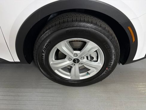 New 2026 Kia Sorento LX FWD image 10
