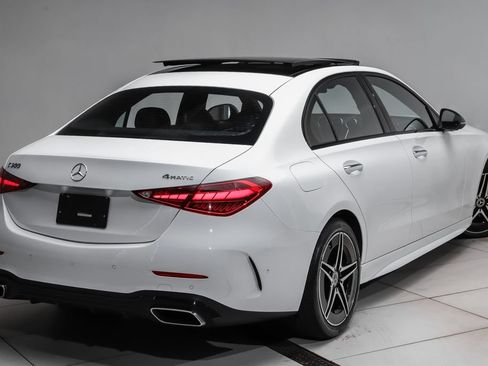 Used 2023 Mercedes-Benz C 300 4MATIC Sedan image 3