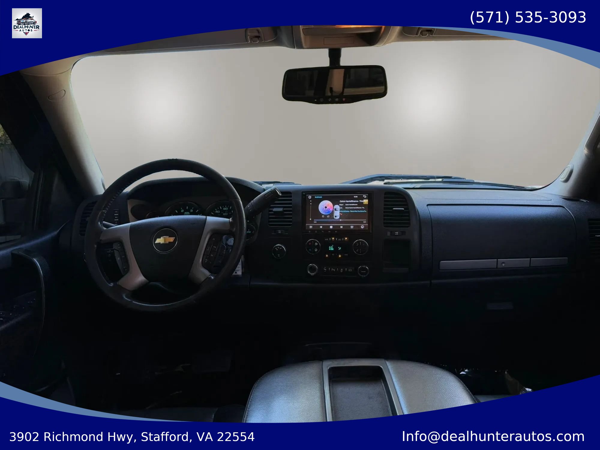 Used 2012 Chevrolet Silverado 2500 LT w/ Interior Plus Package AWD/4WD image 26