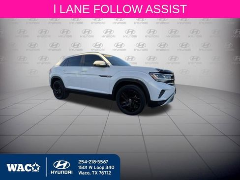 Used 2023 Volkswagen Atlas Cross Sport SEL image 15