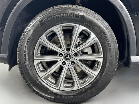 Used 2023 Mercedes-Benz GLC 300 image 12