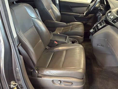 Used 2013 Honda Odyssey EX-L image 38