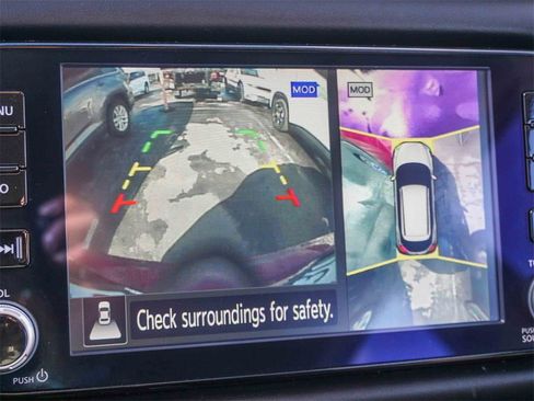 Used 2023 Nissan Kicks SR image 23