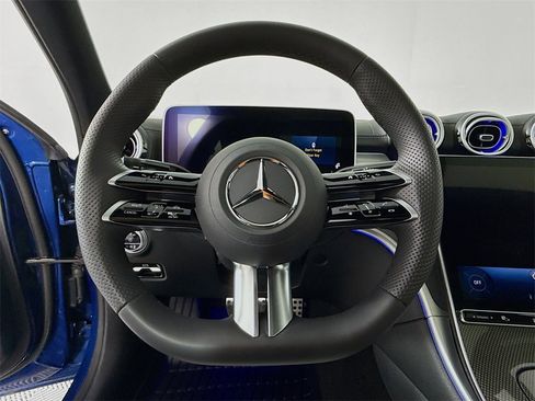 Used 2025 Mercedes-Benz C 300 4MATIC Sedan image 12