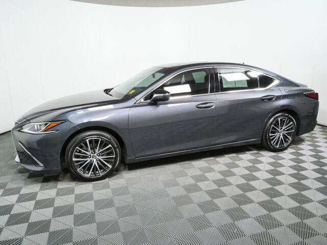 Used 2025 Lexus ES 350 w/ Premium Package FWD image 30