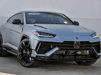Used 2023 Lamborghini Urus S