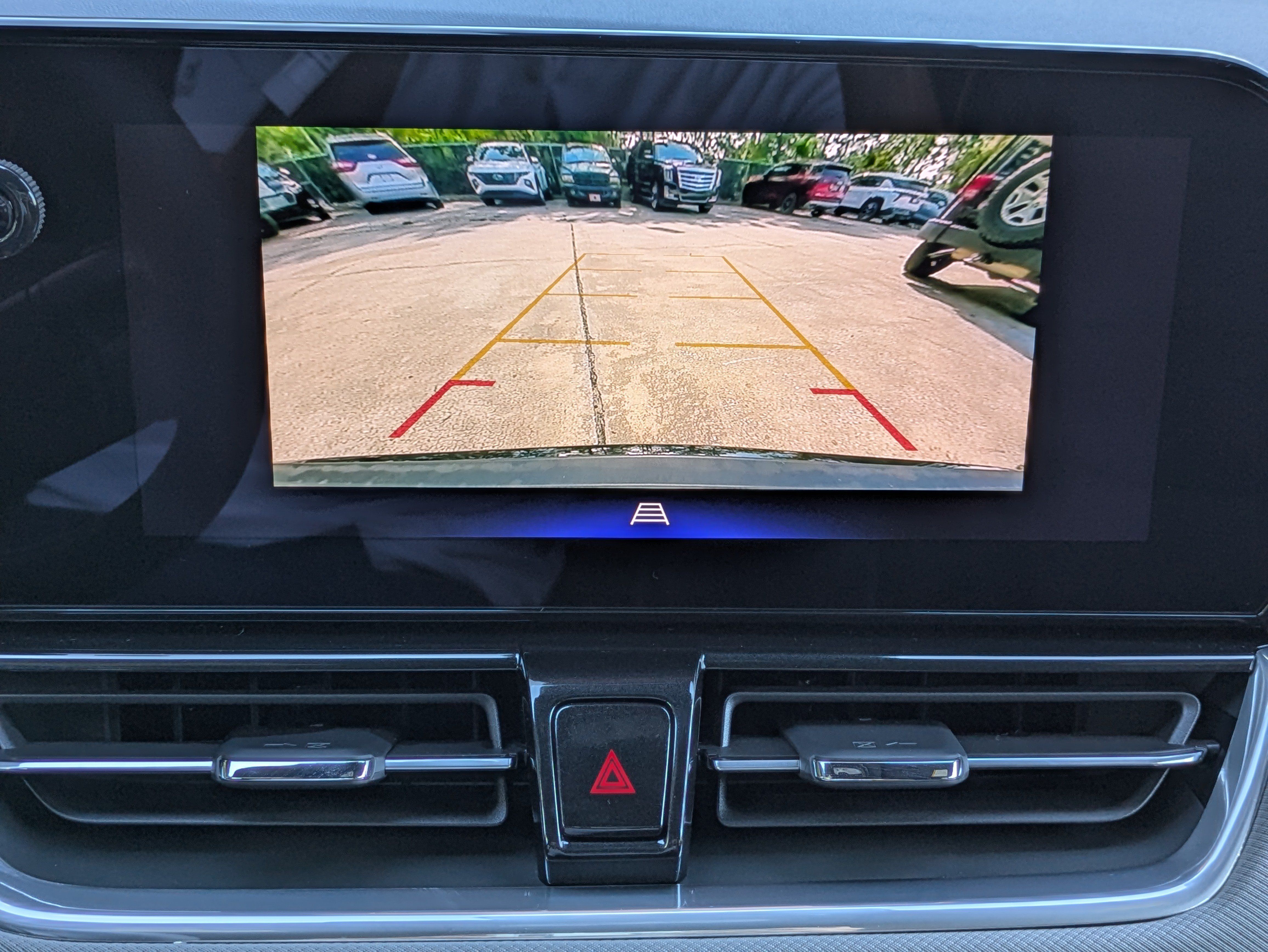 New 2025 Chevrolet TrailBlazer ACTIV w/ Convenience Package FWD image 12