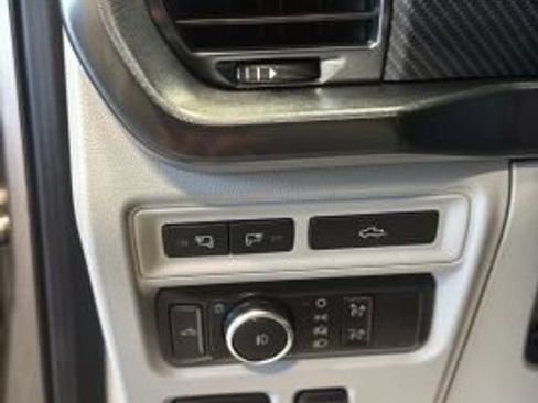 Used 2021 Ford F150 Limited AWD/4WD image 14