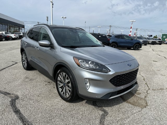 Used 2022 Ford Escape Titanium AWD/4WD image 18