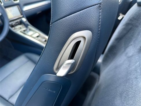 Used 2014 Porsche Boxster image 32