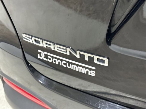 Used 2016 Kia Sorento EX w/ EX Premium Package image 25