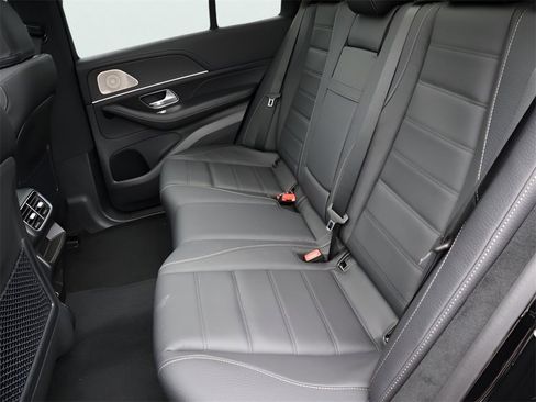 New 2026 Mercedes-Benz GLE 450 4MATIC image 23