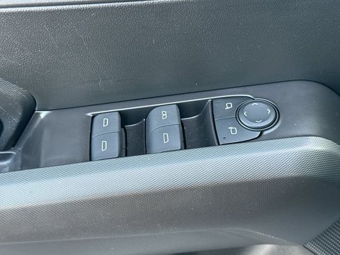 Used 2024 Chevrolet Colorado Trail Boss w/ Safety Package image 12