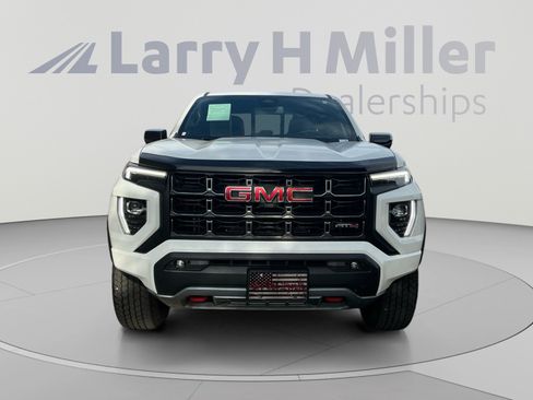 Used 2023 GMC Canyon AT4 w/ Canyon Safety Plus Package AWD/4WD image 8