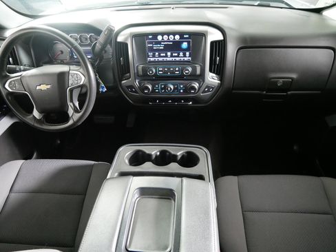 Used 2018 Chevrolet Silverado 1500 LT image 10
