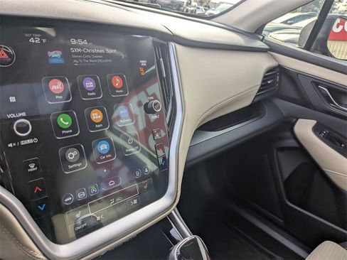 Used 2023 Subaru Outback Premium image 20