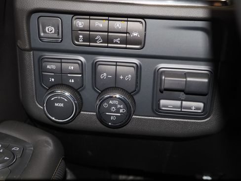 New 2025 Chevrolet Tahoe Premier image 12