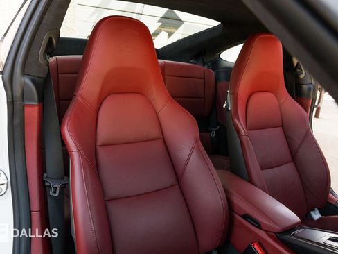 Used 2019 Porsche 911 Carrera GTS image 39