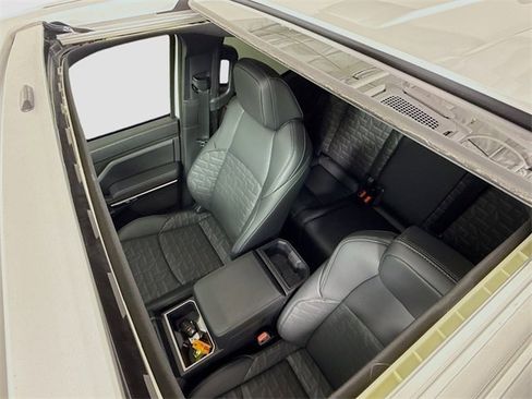 New 2025 Toyota Tacoma TRD Off-Road image 21