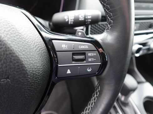 Used 2024 Honda Civic Sport image 15
